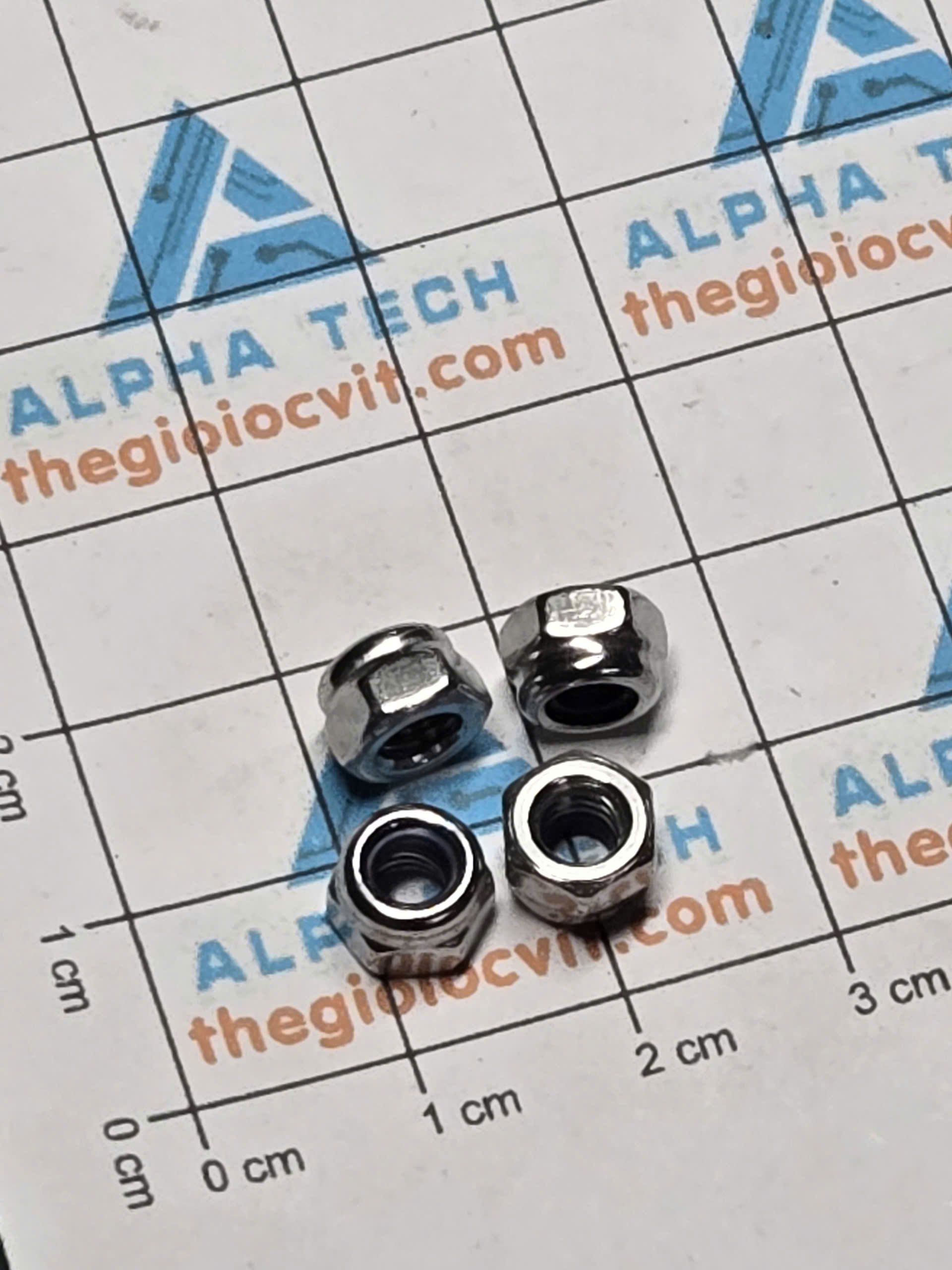 Đai ốc M3 chống tháo