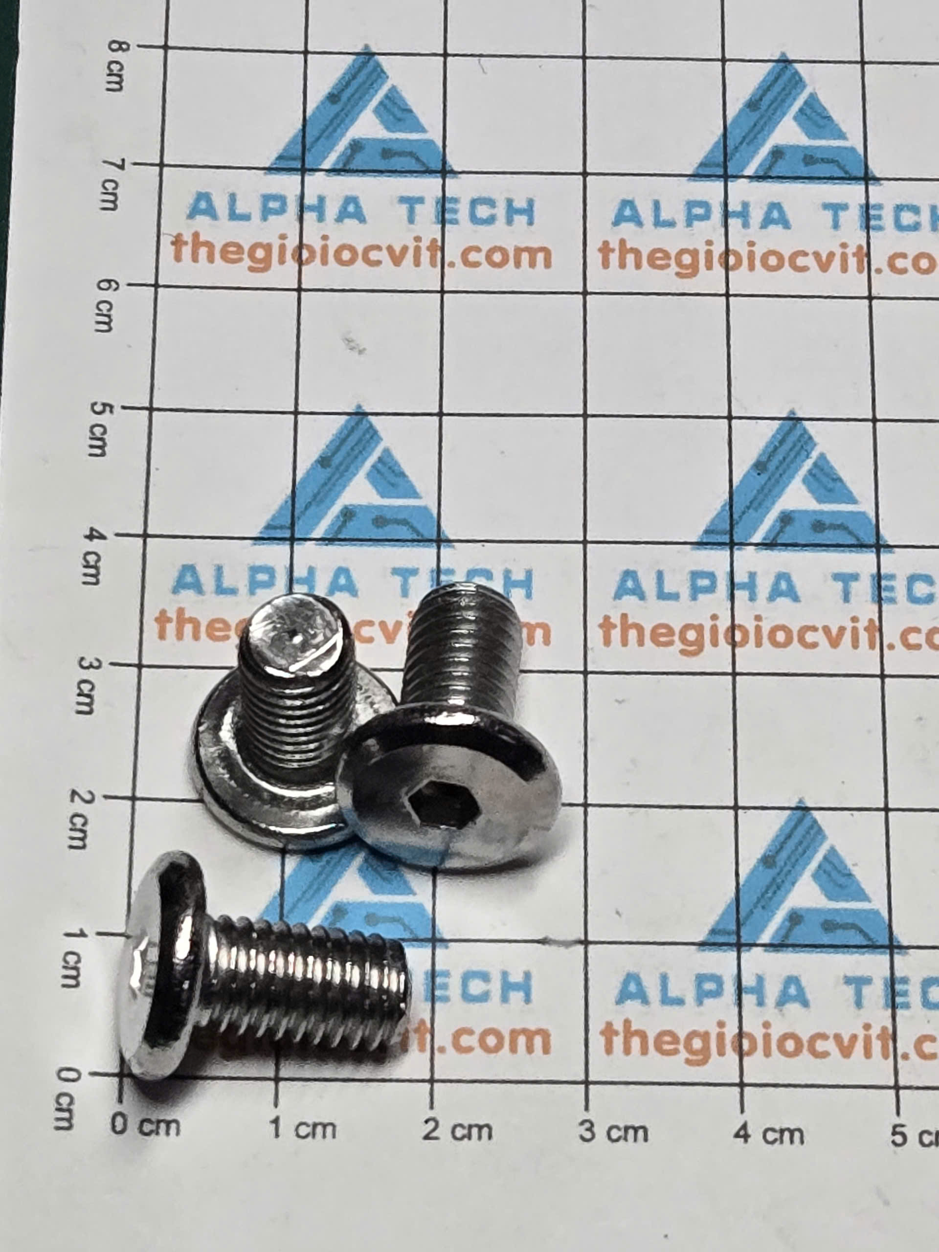 Bu lông lục giác đầu dẹp M8*15